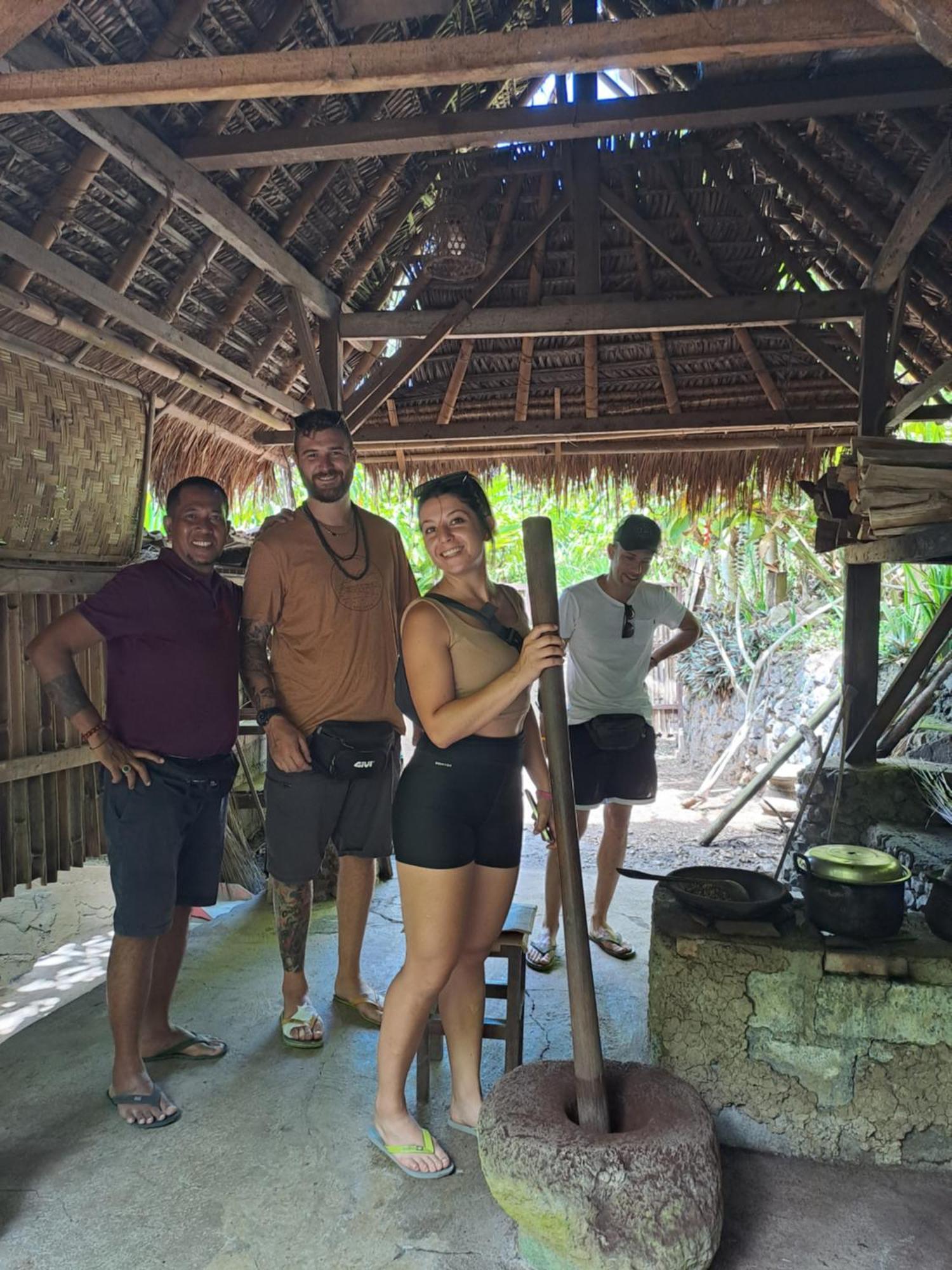 Kubu Pilatus - Family House Lombok Villa Tjakranegara Ngoại thất bức ảnh