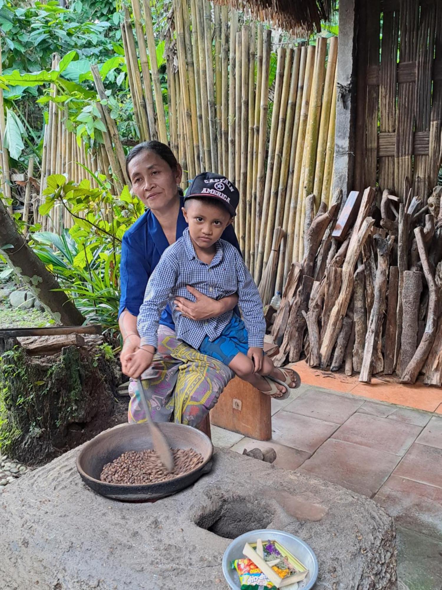 Kubu Pilatus - Family House Lombok Villa Tjakranegara Ngoại thất bức ảnh