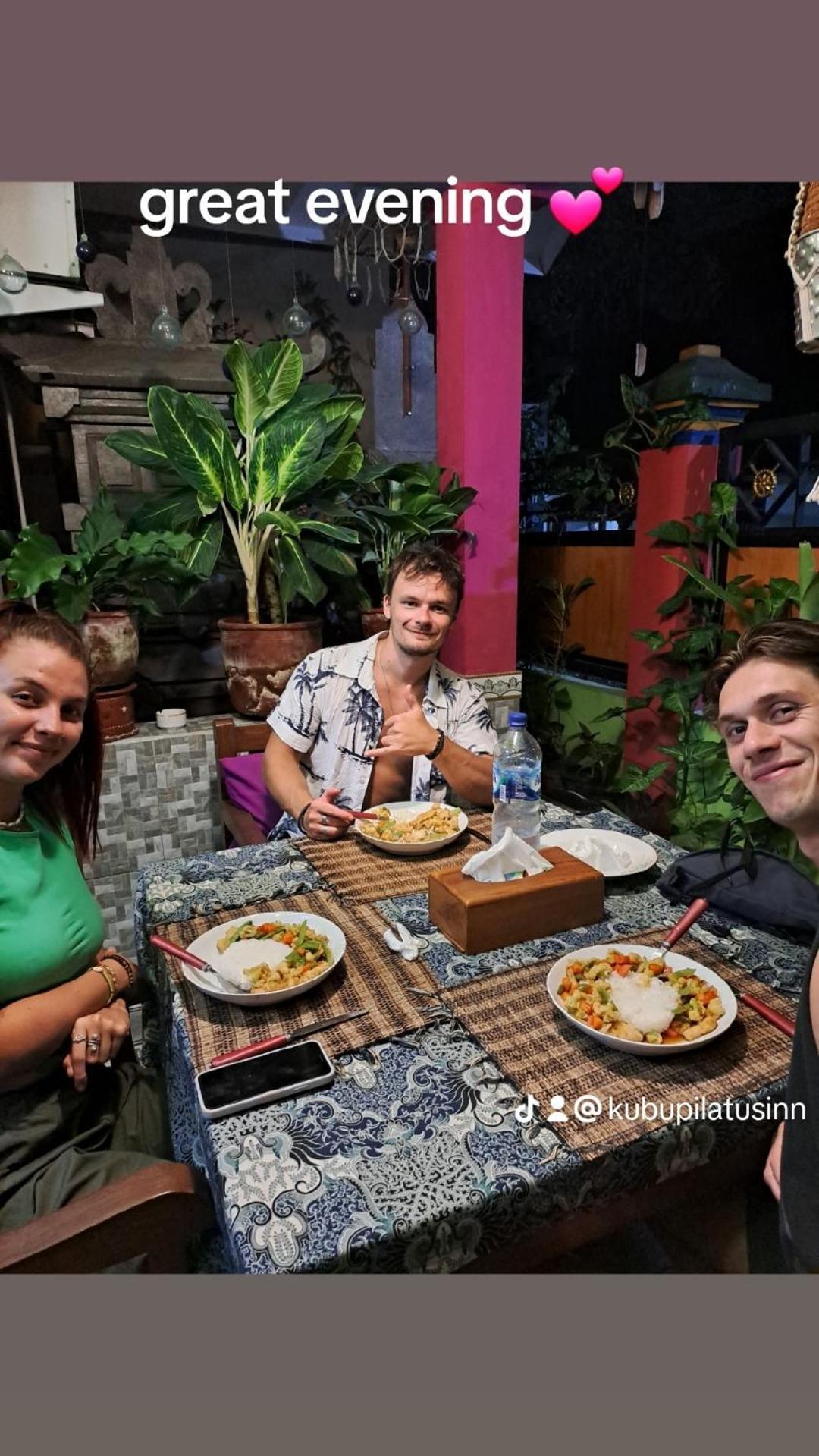 Kubu Pilatus - Family House Lombok Villa Tjakranegara Ngoại thất bức ảnh